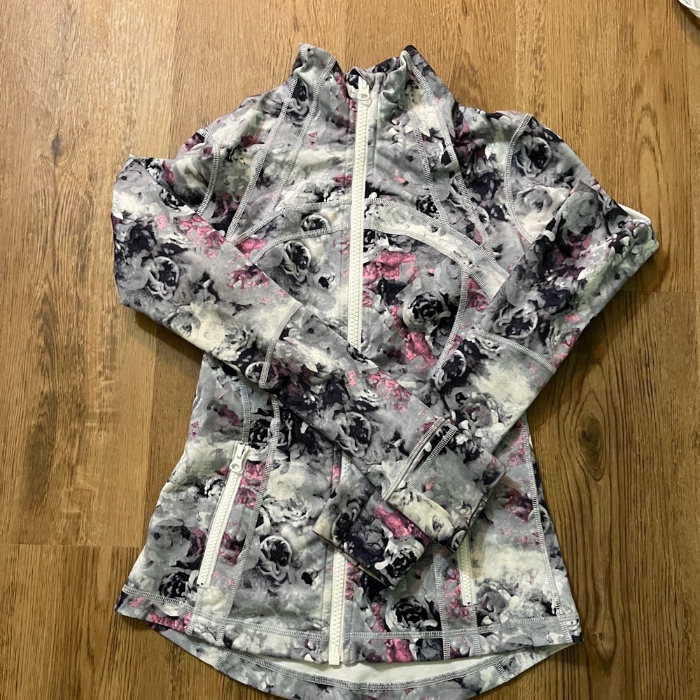 RARE Lululemon floral Define Jacket